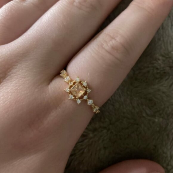 NEW 14k Gold Champagne Princess Cut Diamond Ring Dainty Band - Picture 6 of 7